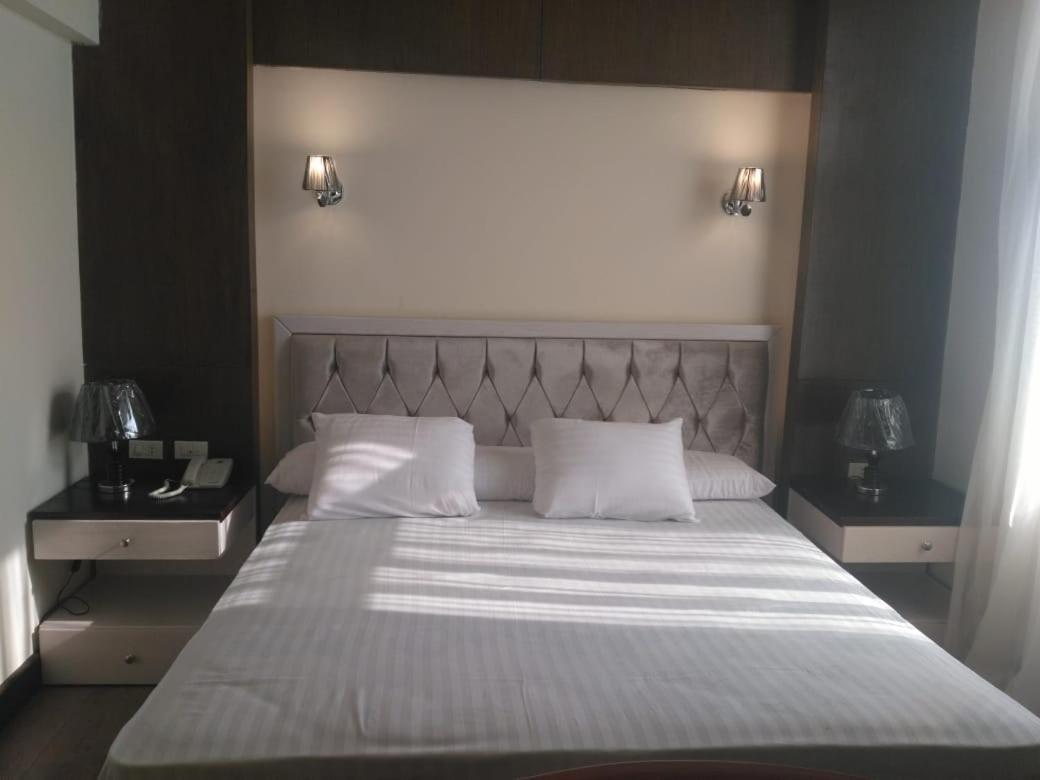 Horizon Loaloat Elnile Hotel Cairo Exterior photo